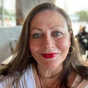 Meet your Posher, Jackie